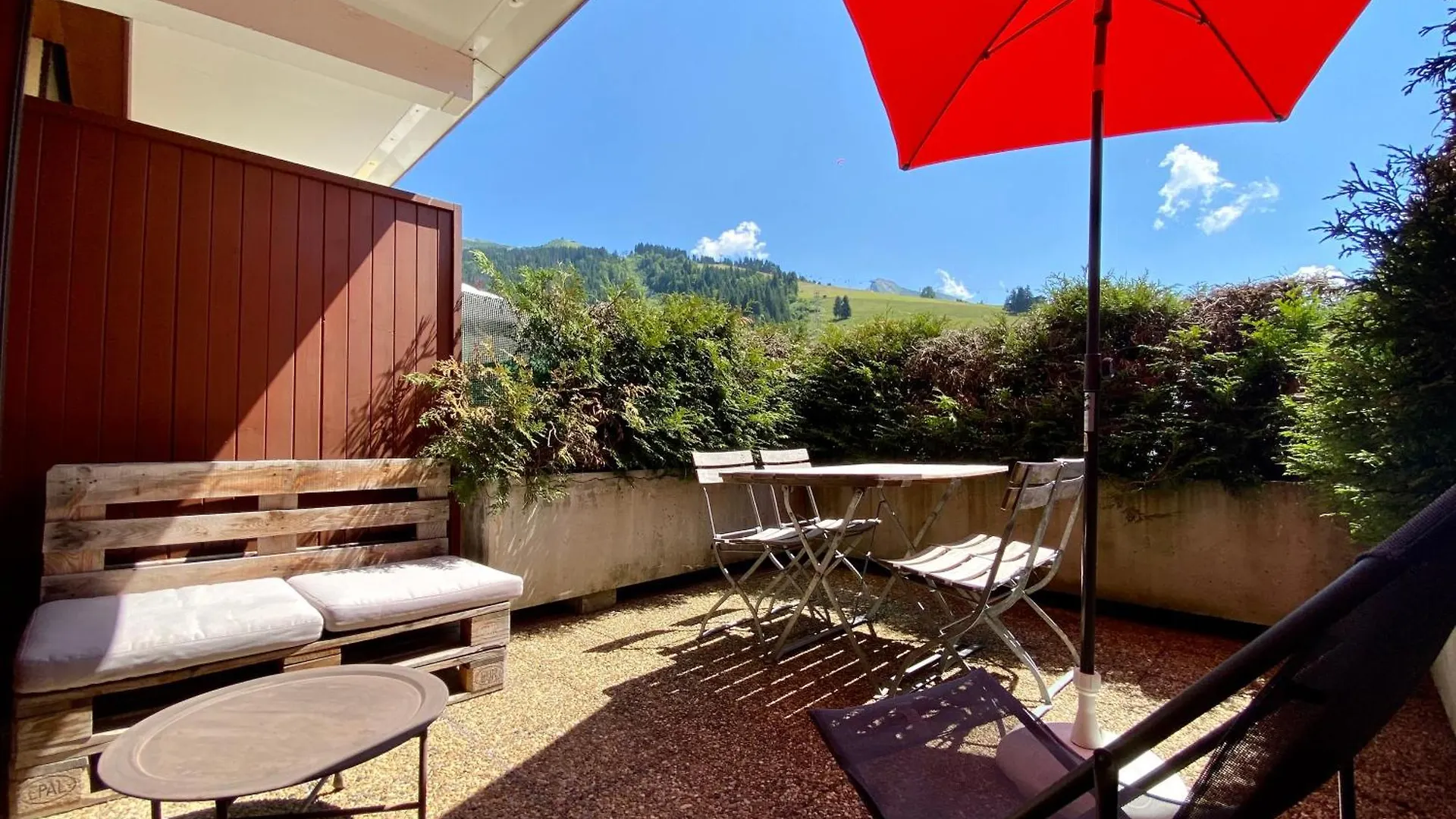 Appartement Cosy Avec Terrasse Sud - Proche Village La Clusaz